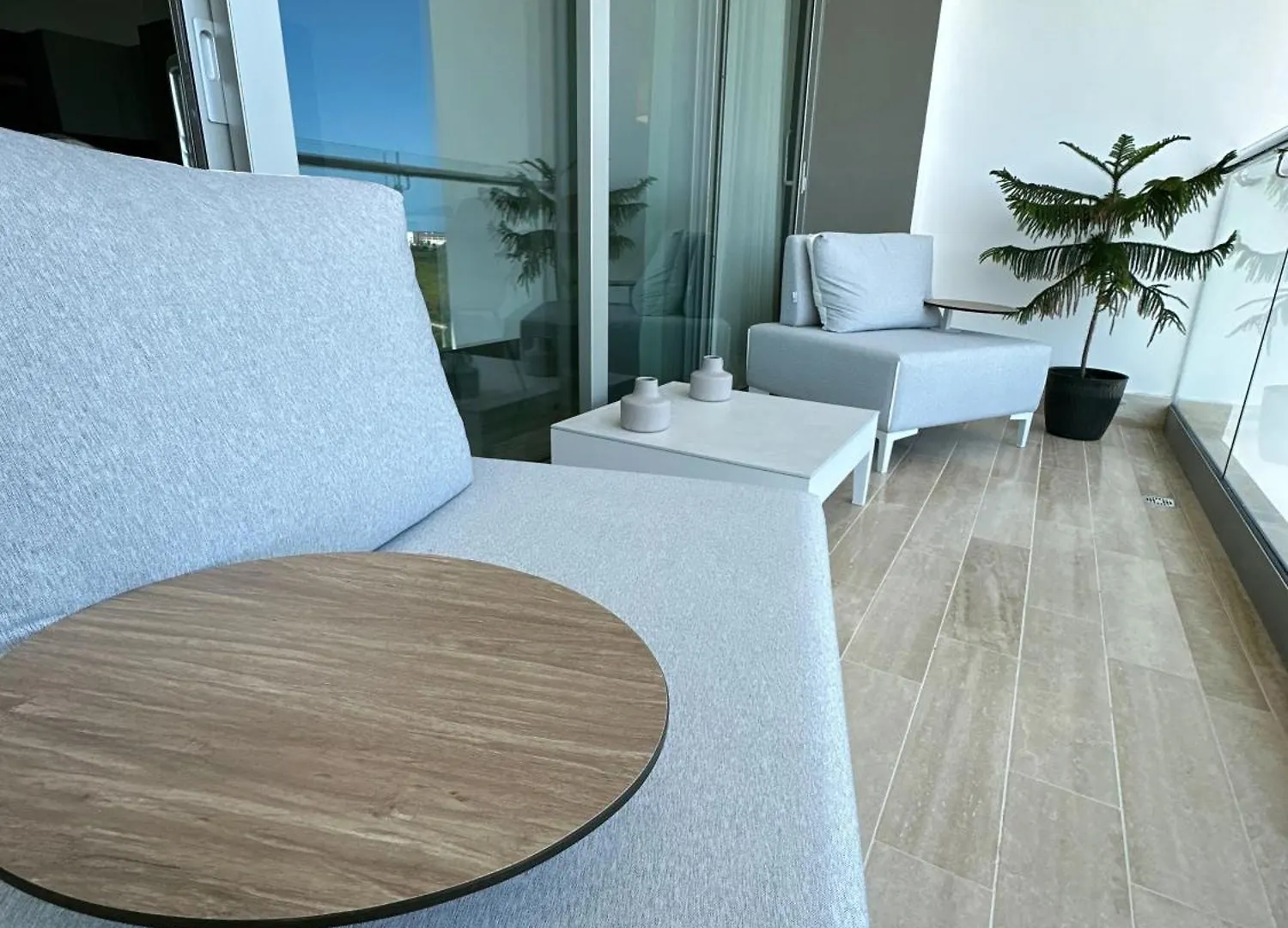 Confort & Luxury In Punta Cana At 7 Mares Cap Cana With Pools, Jacuzzi And Free Beach Access